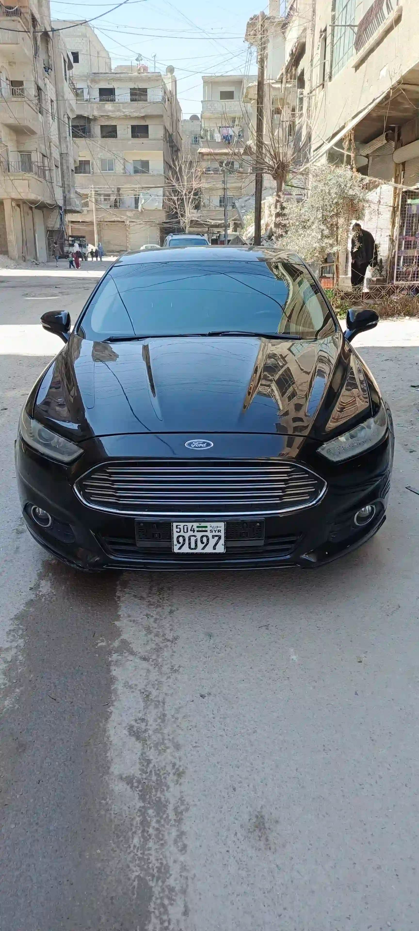 2014 فورد فيوجن - Image 4