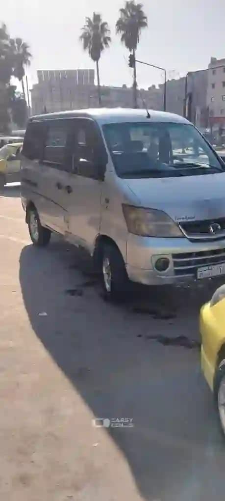 2009 سوزوكي APV