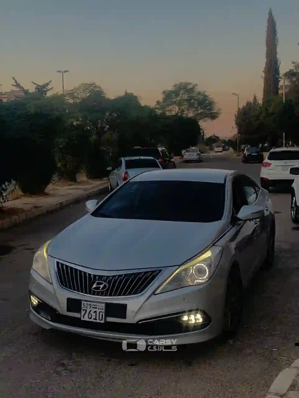 2016 هيونداي أزيرا