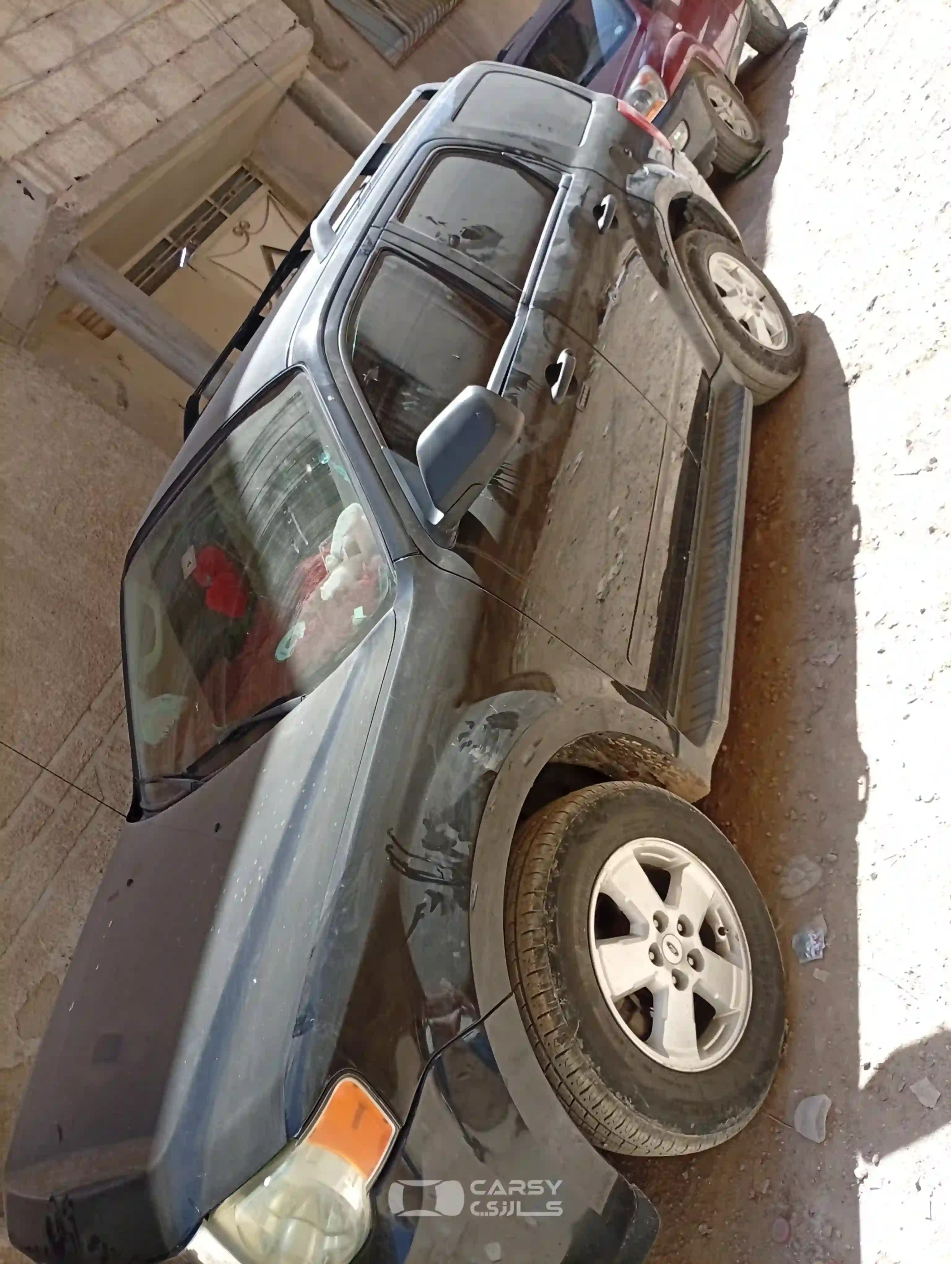 2011 فورد اسكايب - Image 2
