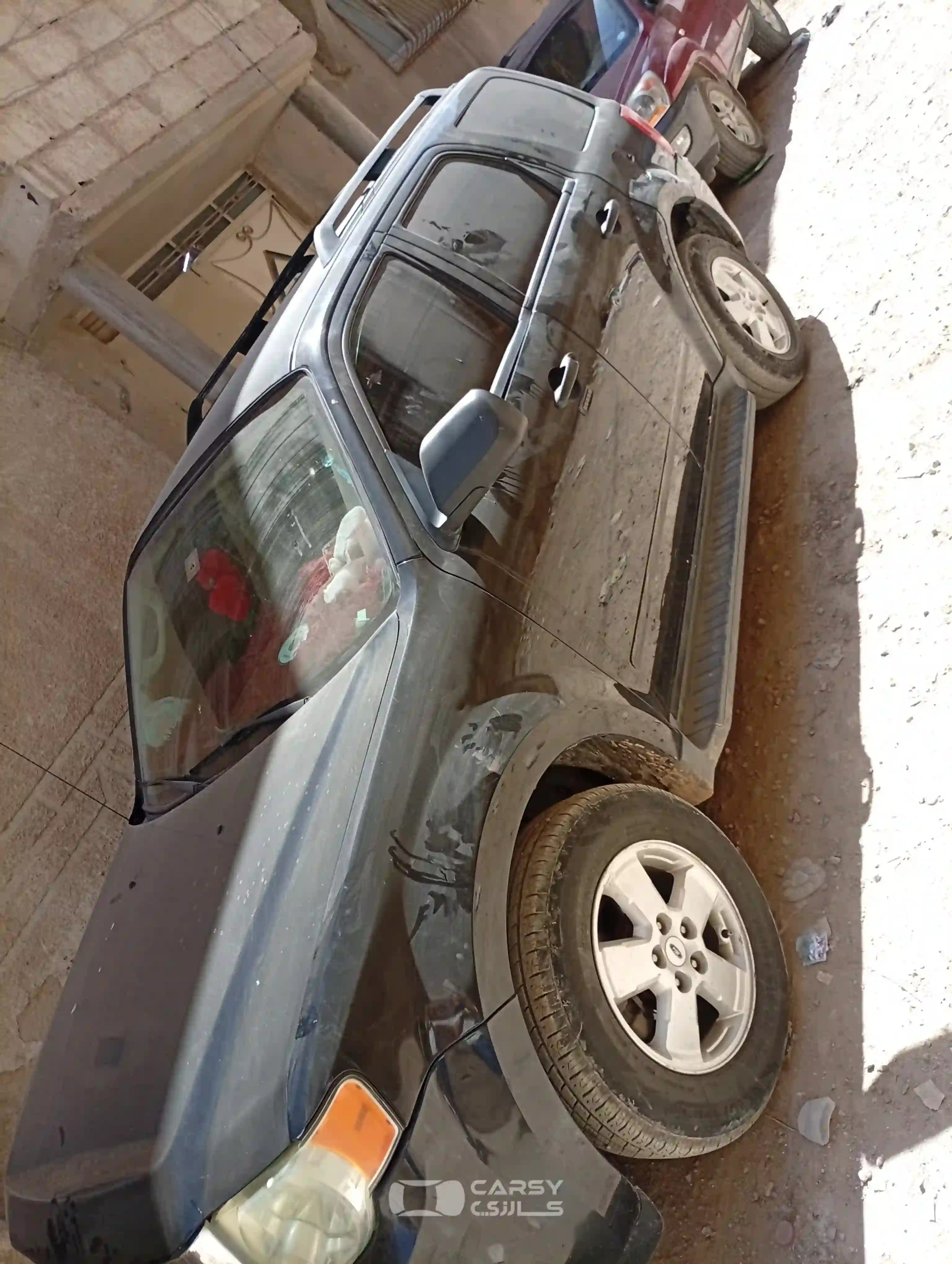2011 فورد اسكايب - Image 3