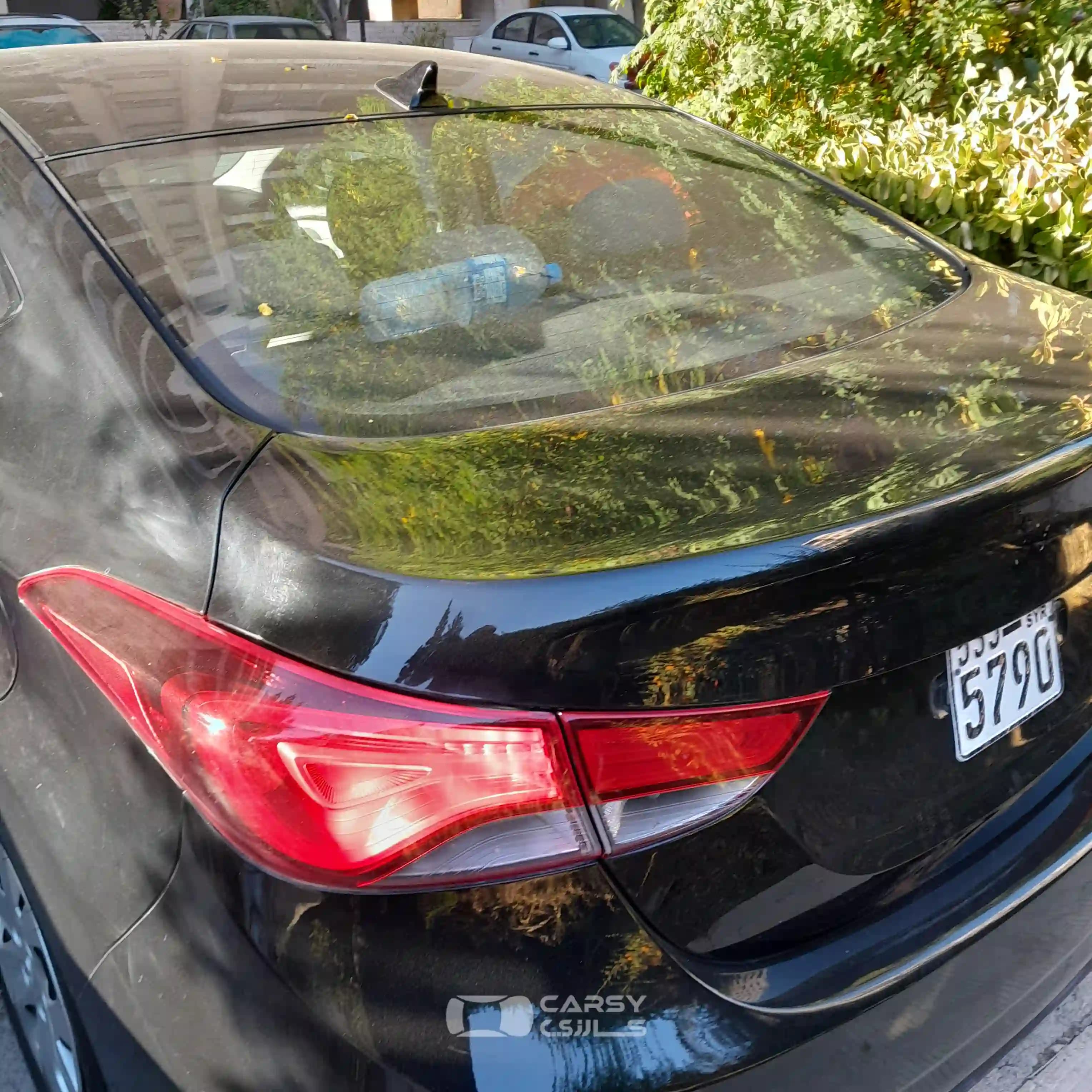 2014 هيونداي إلنترا - Image 2