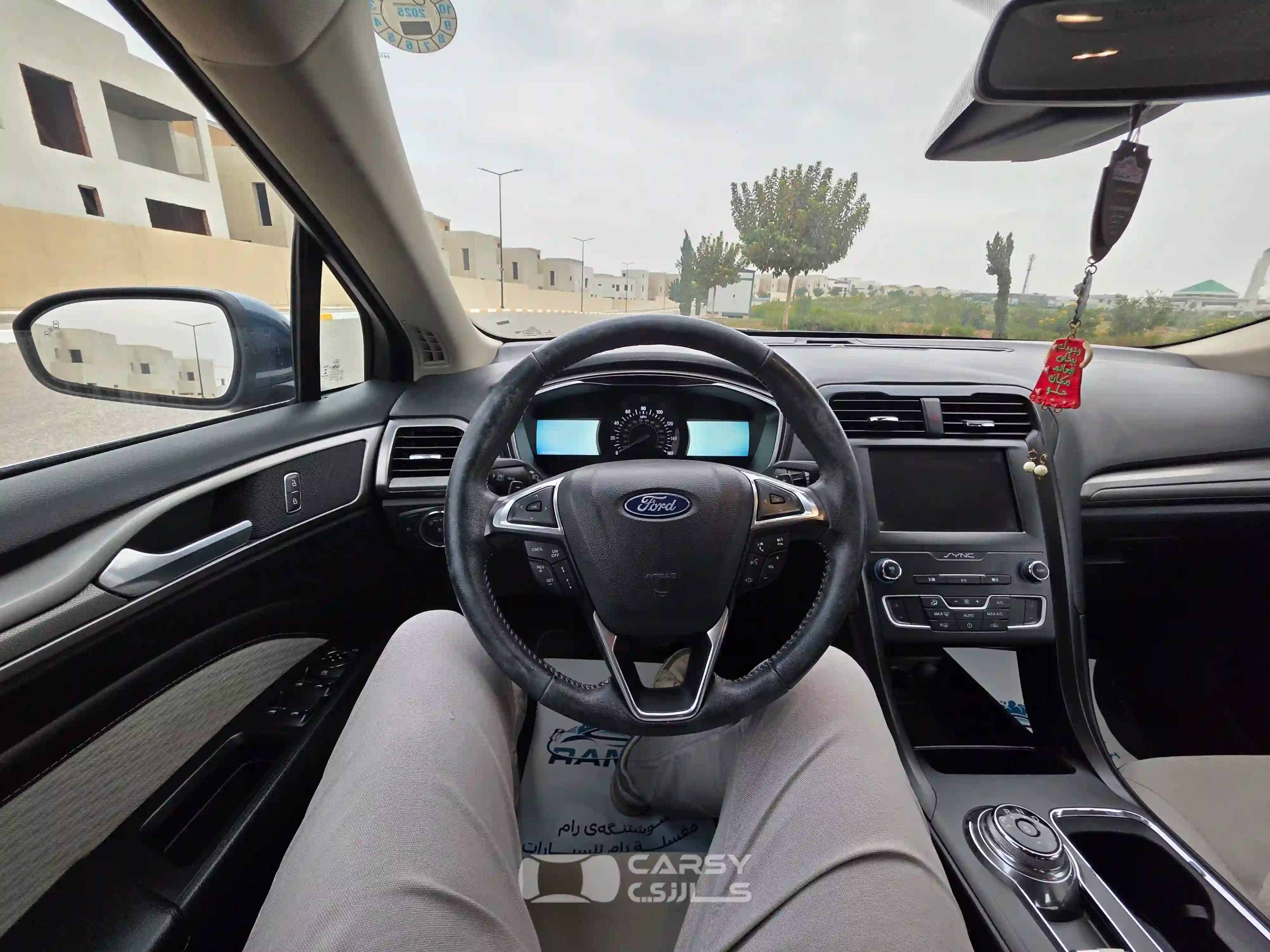 2019 فورد فيوجن - Image 4