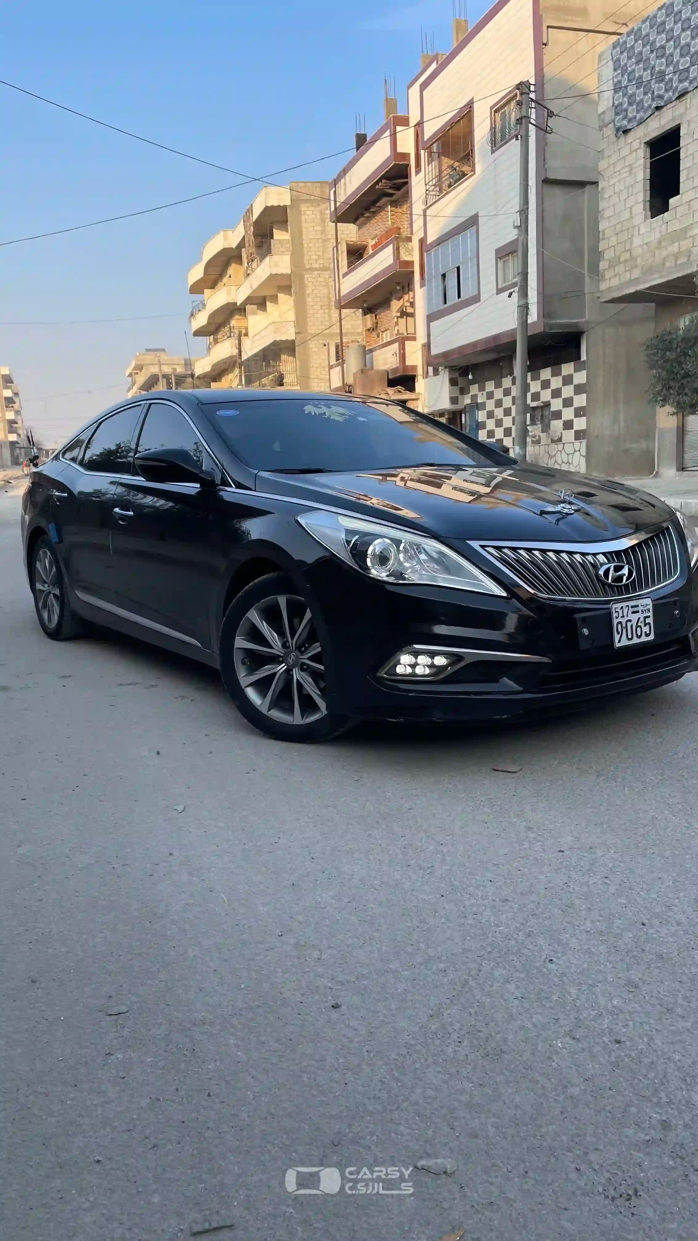 2016 هيونداي أزيرا