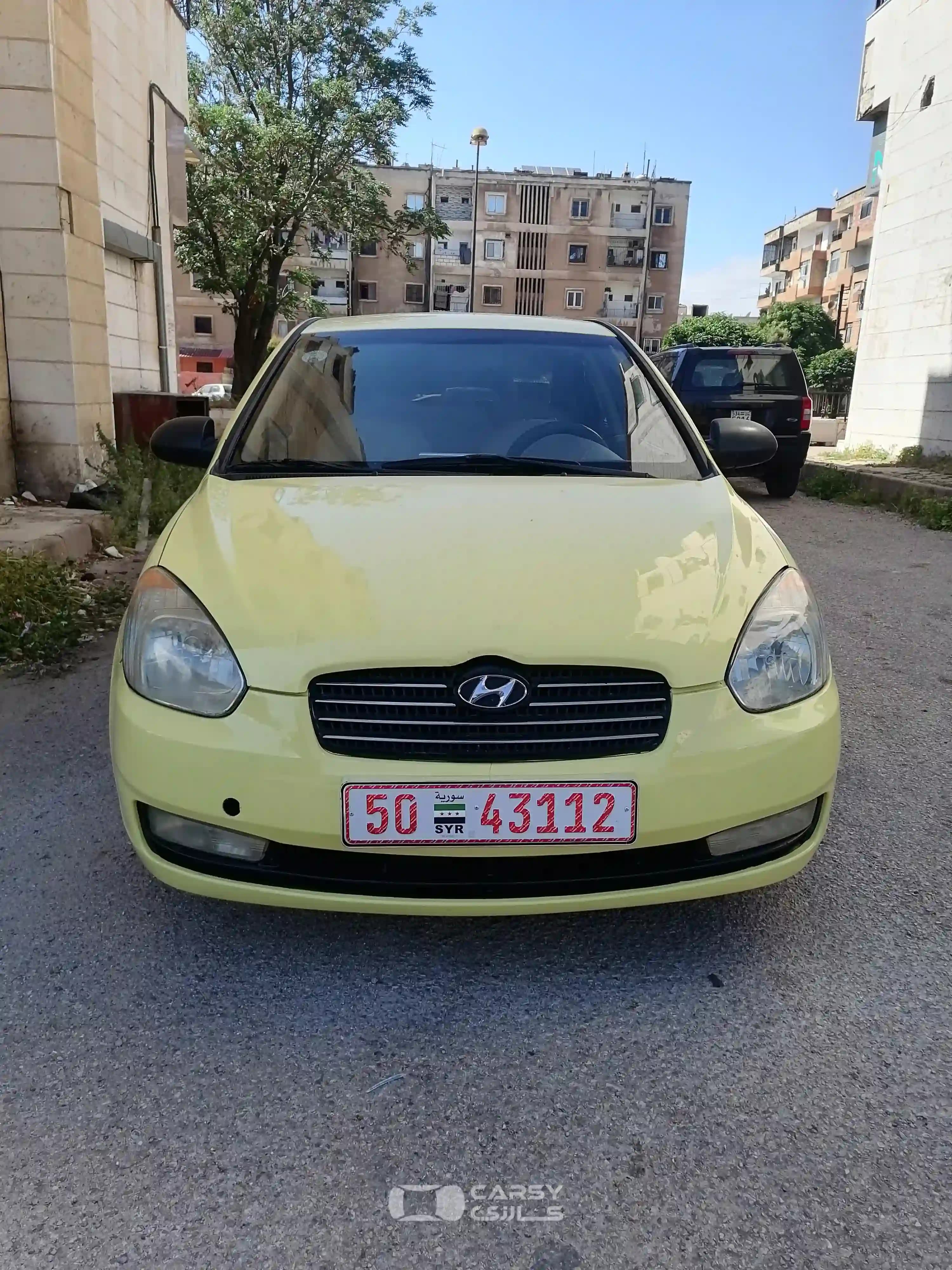 2010 هيونداي اكسنت - Image 3