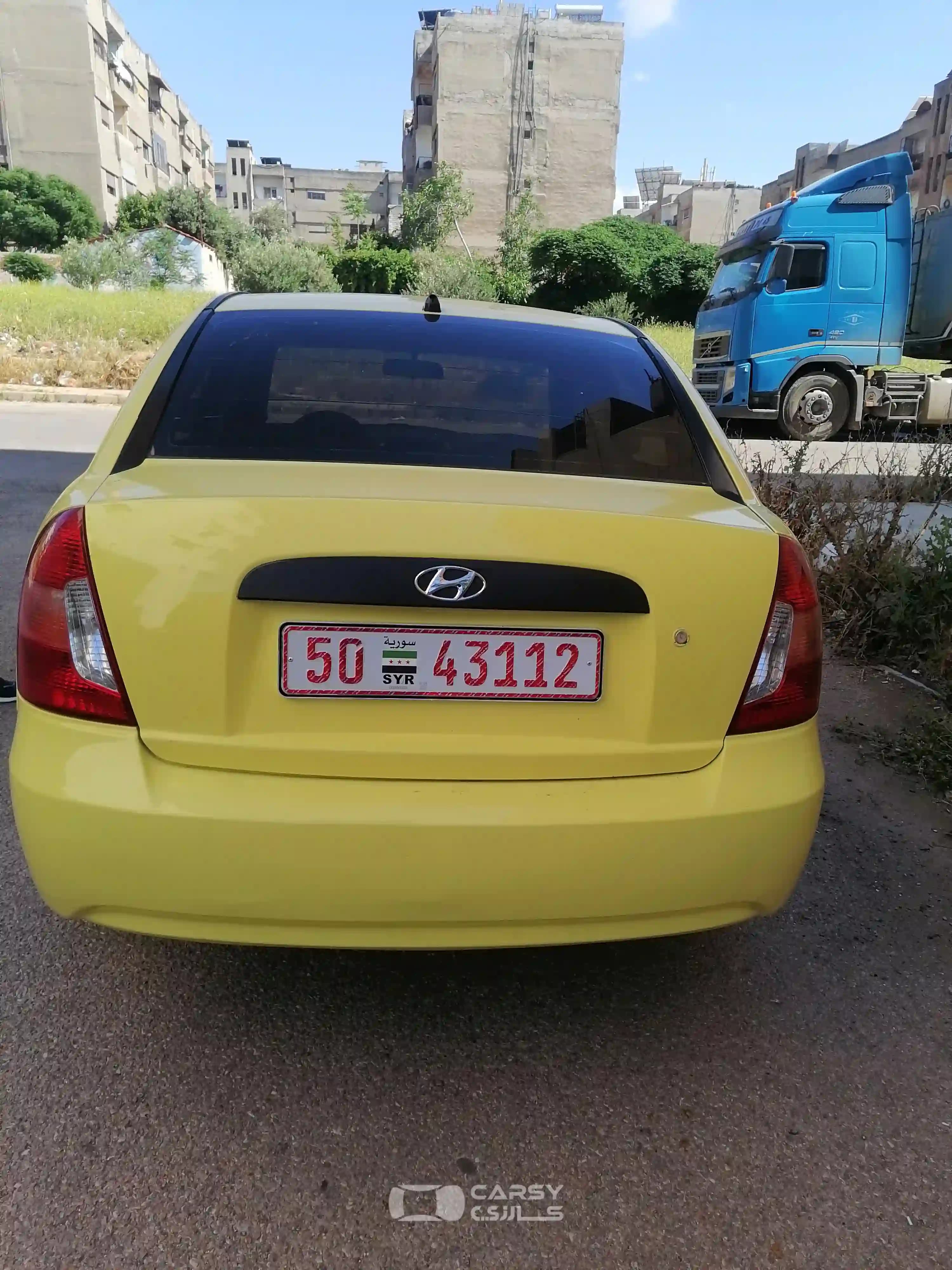 2010 هيونداي اكسنت - Image 8